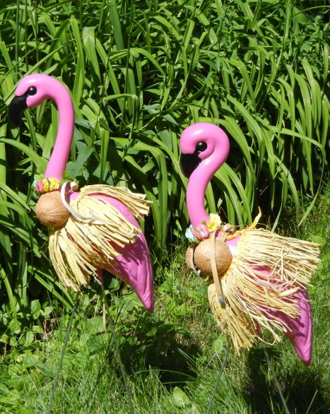 2 HUGE PINK FLAMINGOS with 8 Seasonal Clothing Outfits - Pack 2